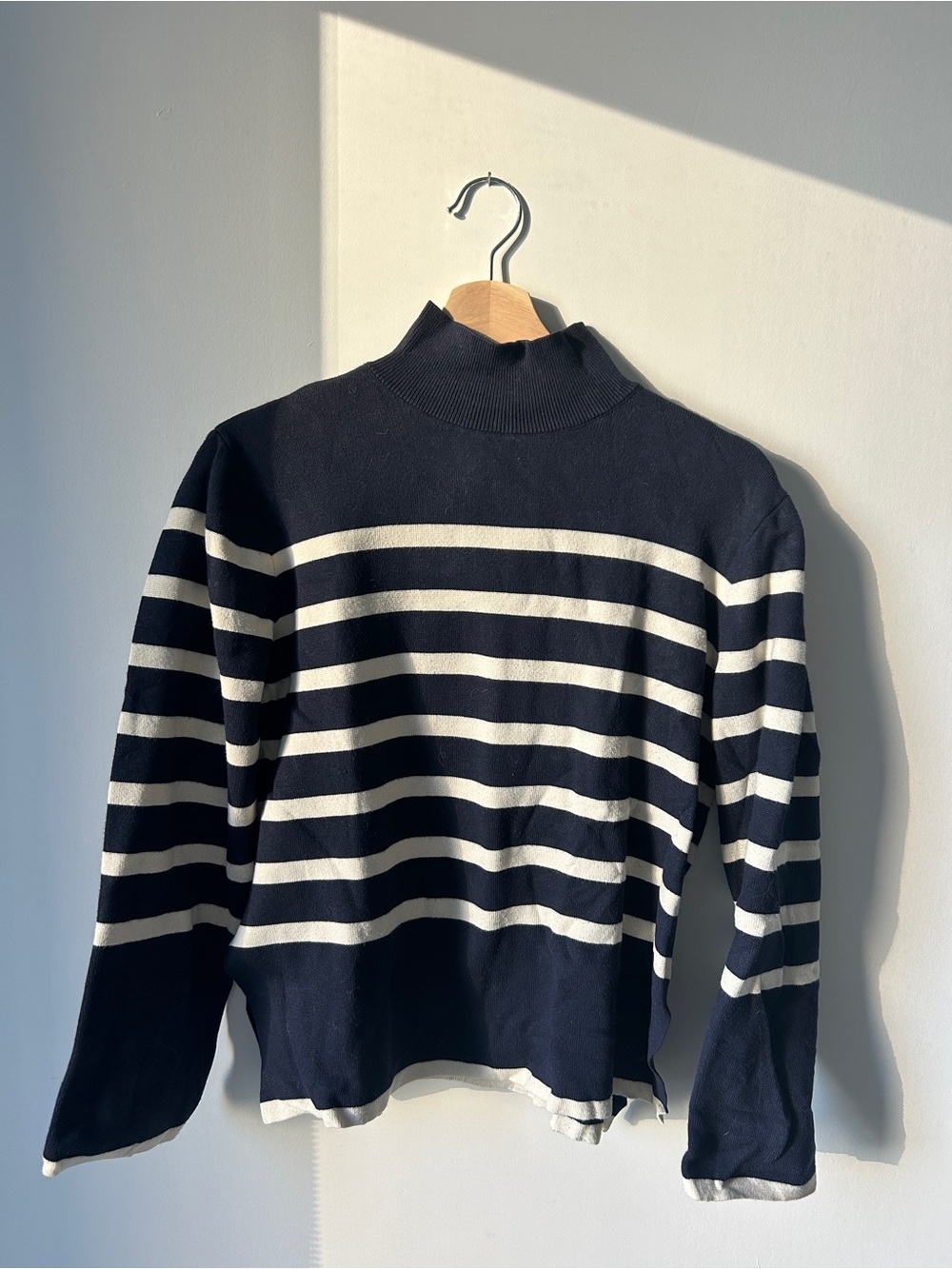H&M Navy and White Striped Turtleneck Sweater